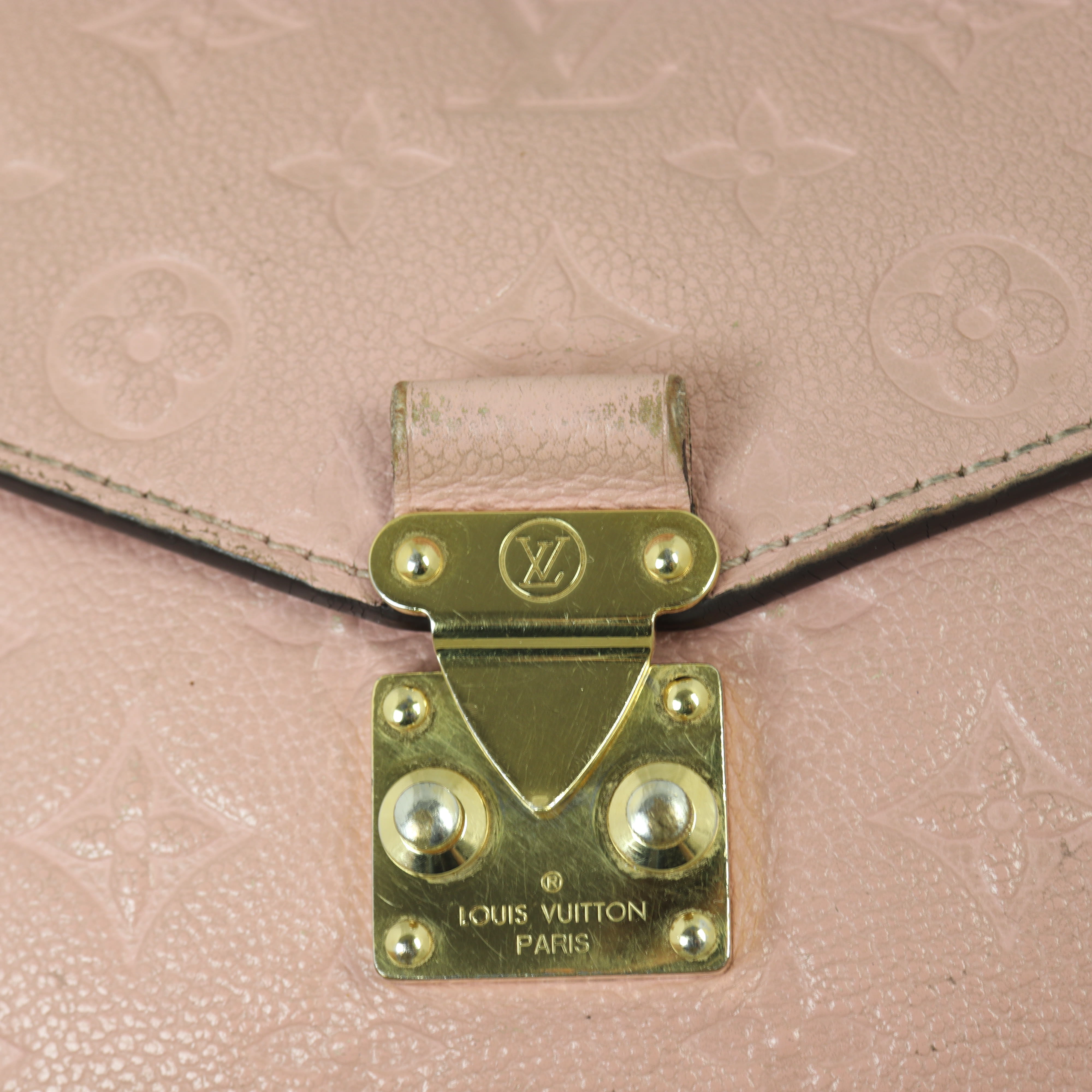 Louis Vuitton Pochette Metis Monogram Empreinte