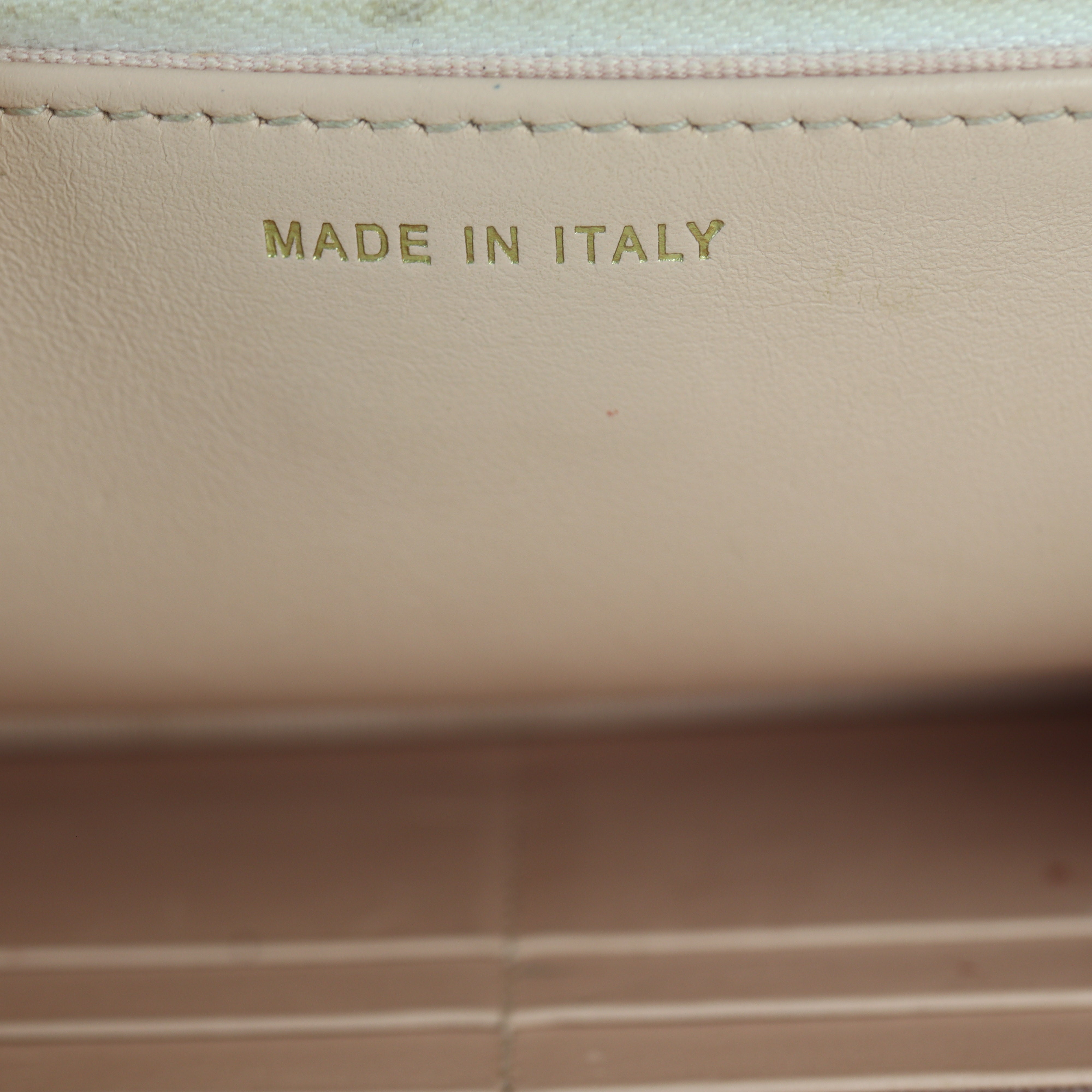 Chanel Perfect Fit Wallet on Chain