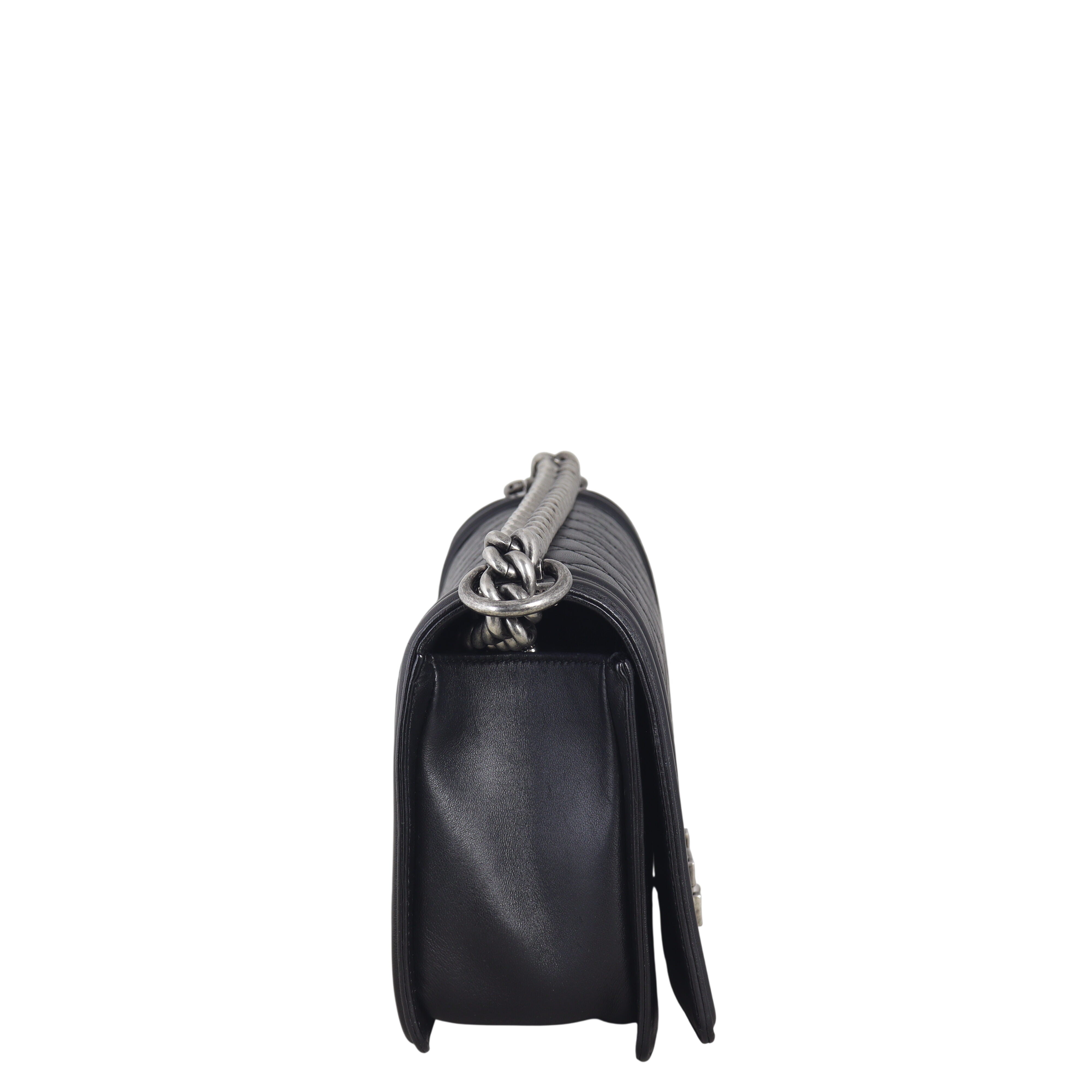 Chanel Boy Old Medium