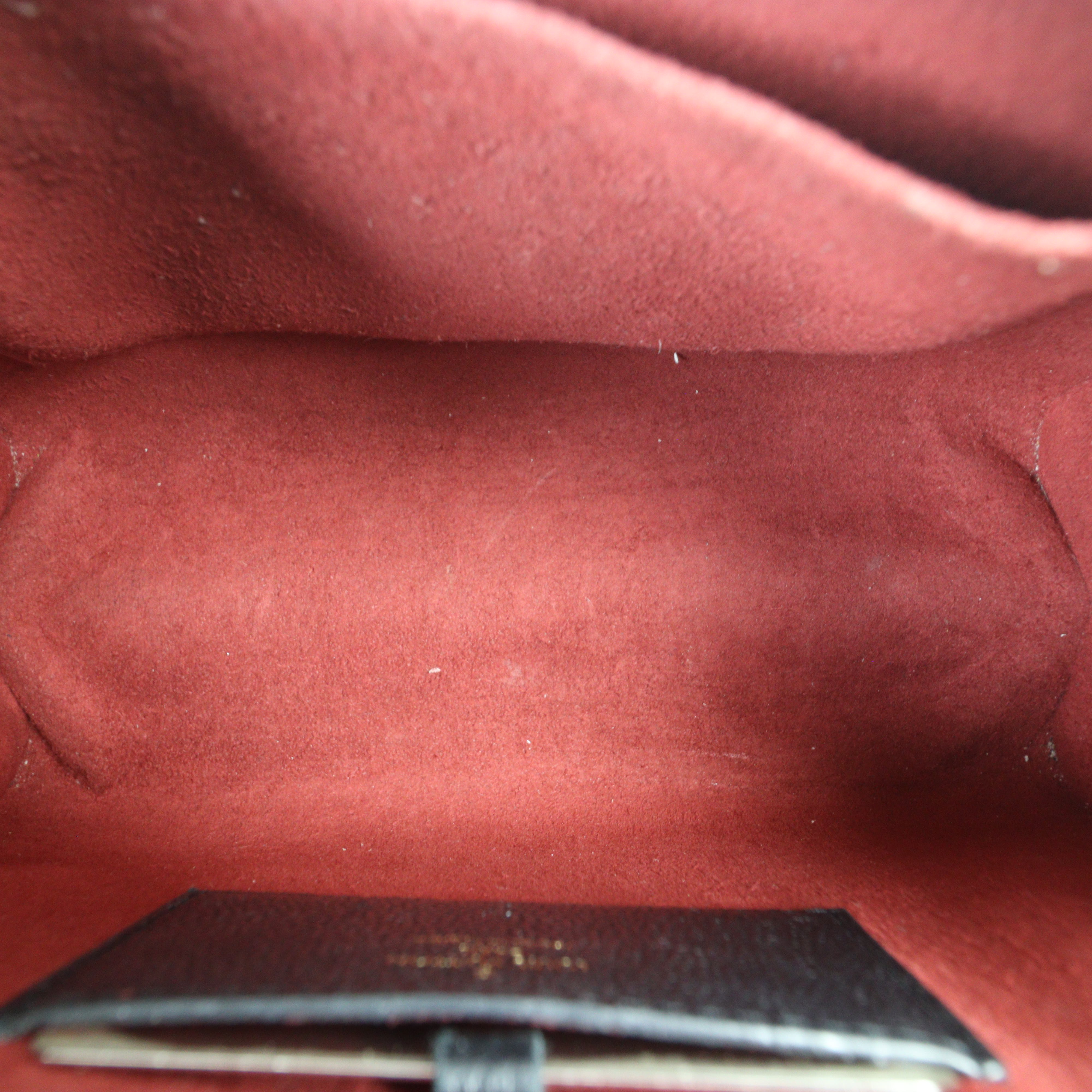 Louis Vuitton Twist MM Flowers