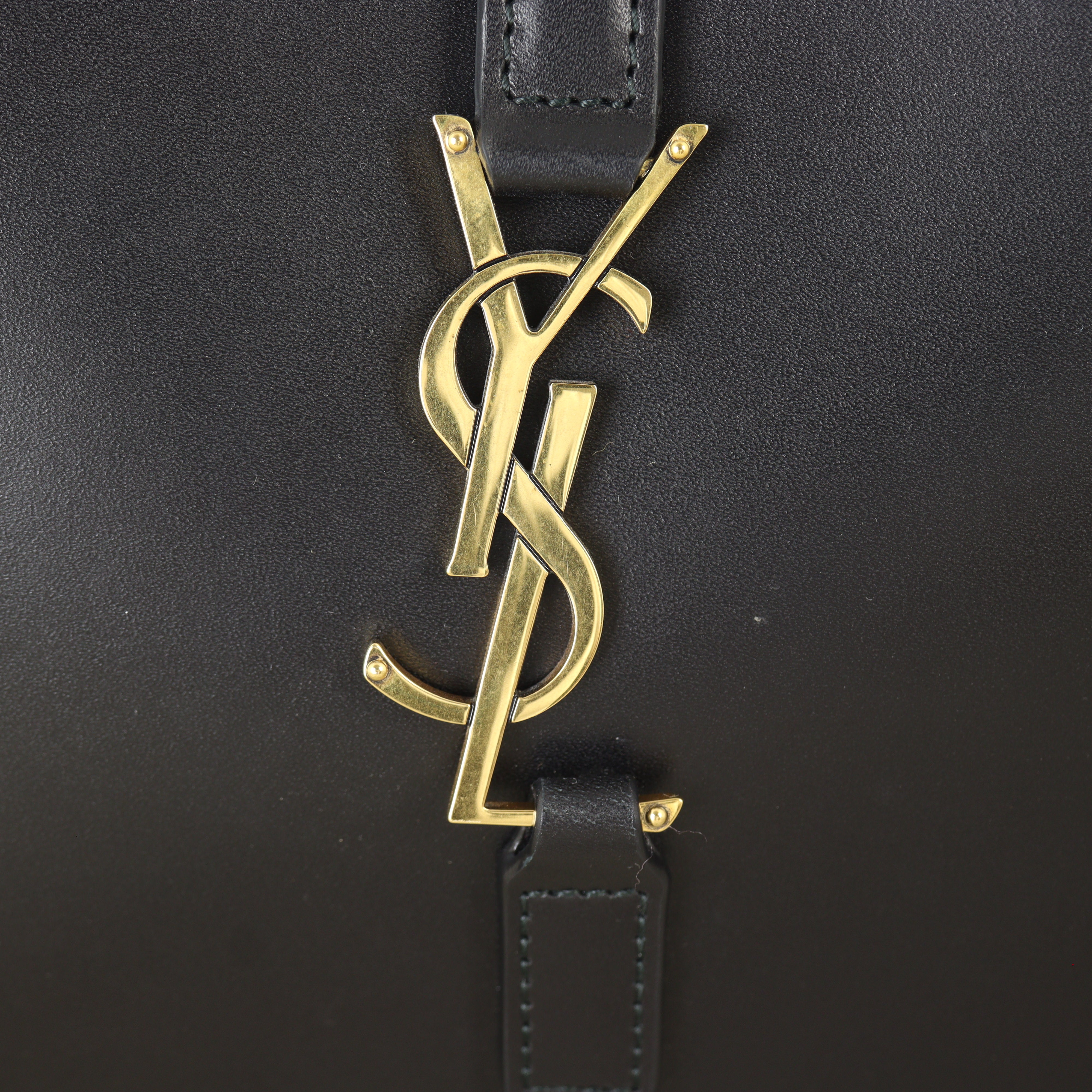 Saint Laurent Le 5 a 7 Hobo